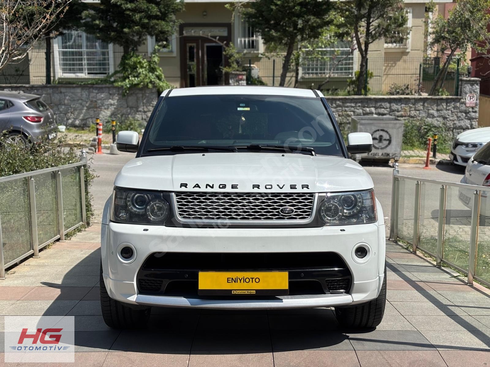 Land Rover  3.0 SDV6 Autobiography